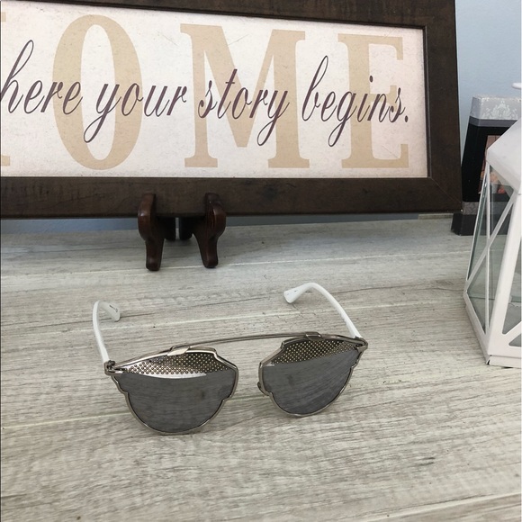 Dior Sorealsts Studded Sunglasses - Picture 2 of 2